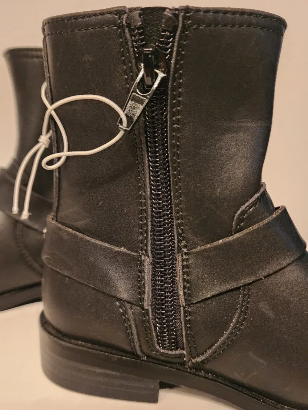 STEVE Madden Beckky Black Faux Leather Harness Moto Biker Boots Size 9